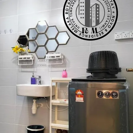 Formuslimonly Royal Majestic Homestay Novo 8 Residence Melaka Exterior photo